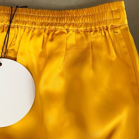 NEW Weekend Stories Shorts Caliope in Melon Front Pleat Zip Fly Satin Fabric - Picture 8 of 11